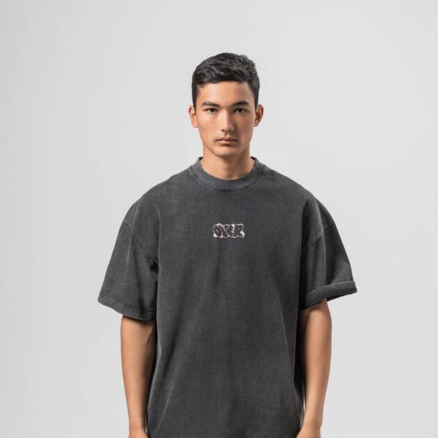 Футболка MODERN POETRY